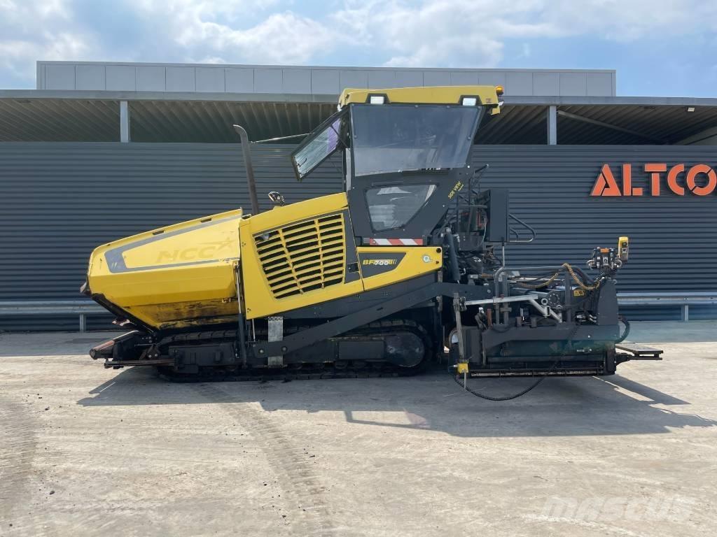 Bomag BF 700 C-2 Pavimentadoras de asfalto