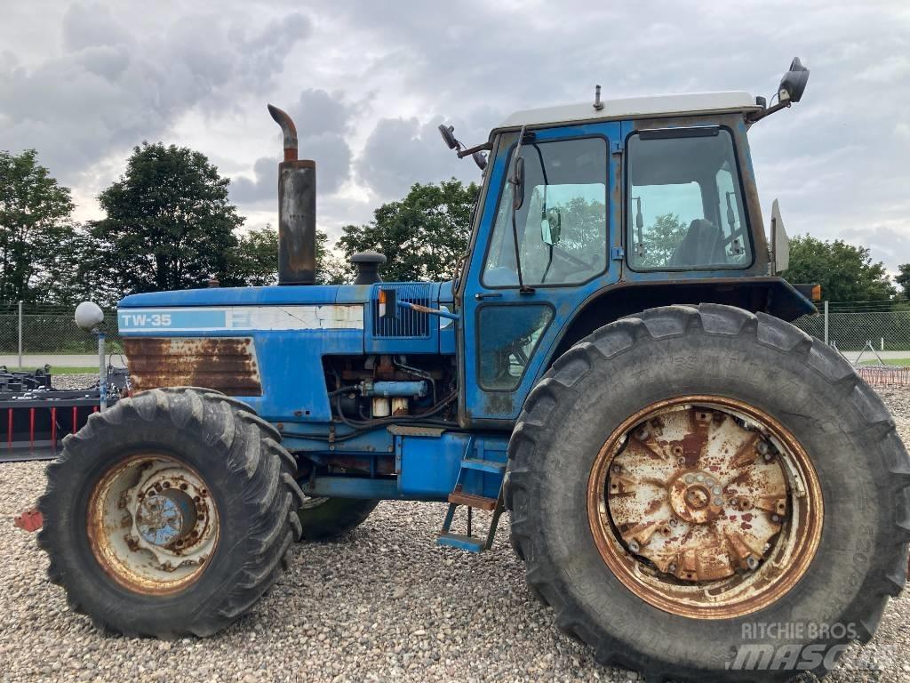 Ford TW 35 Tratores Agrícolas usados