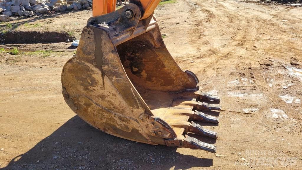 Doosan DX 225 LCA Escavadoras de rastos