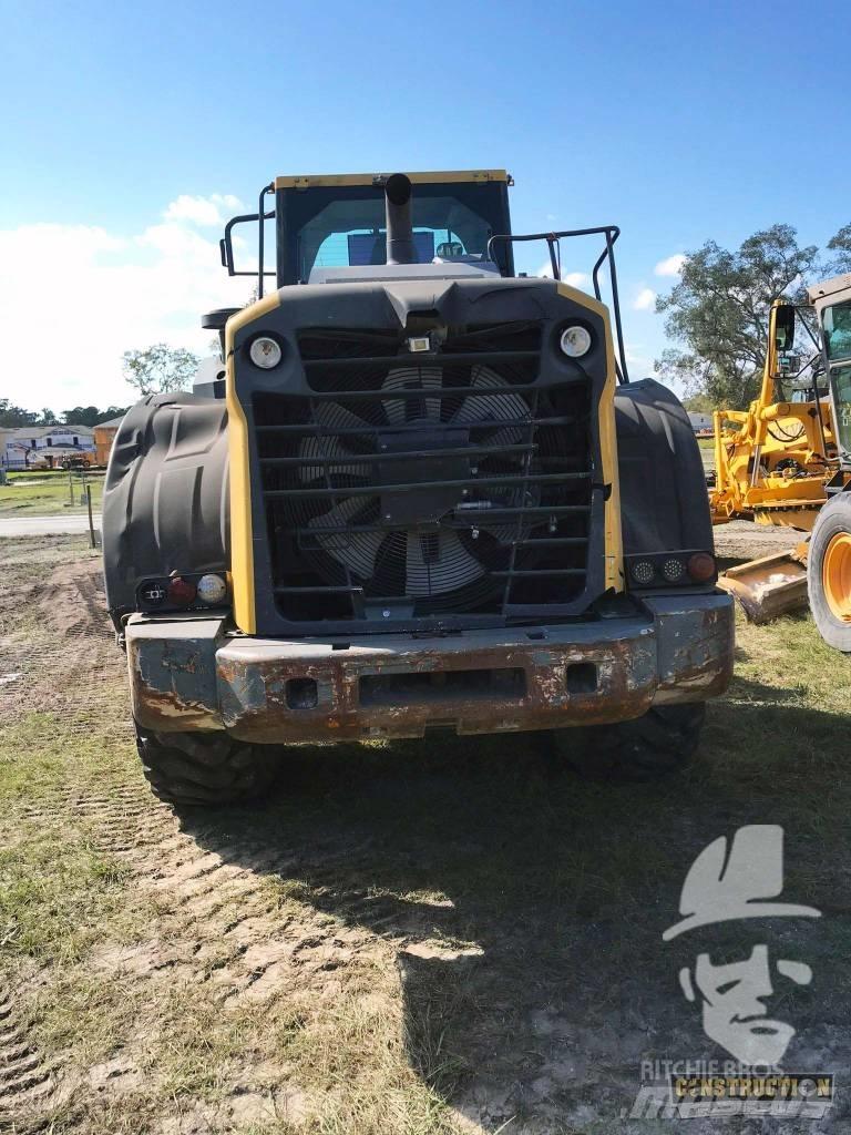 Komatsu WA380 Pás carregadoras de rodas