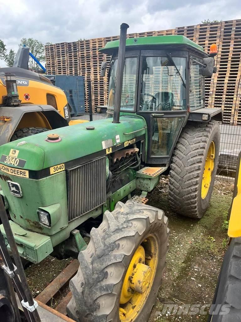 John Deere 3040 Tratores Agrícolas usados