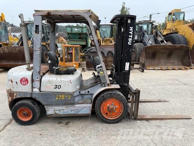 Hytsu S100 30 Empilhadores Diesel