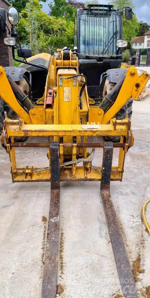 JCB 535-125 Manipuladores telescópicos
