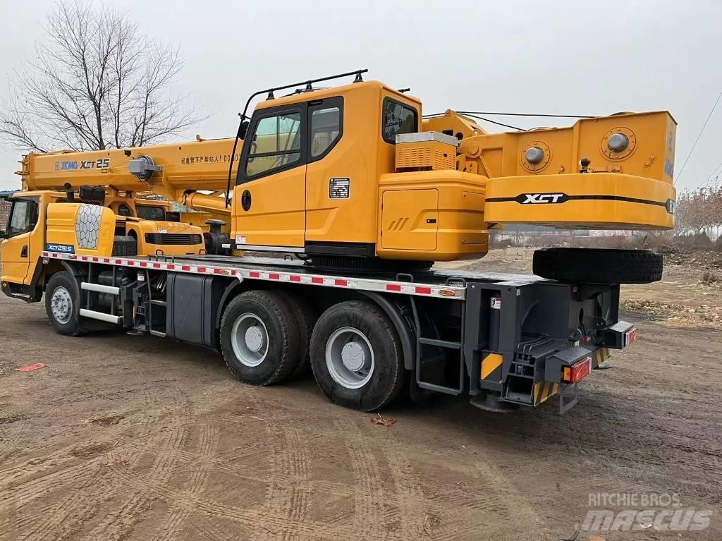XCMG XCT 25 Gruas Todo terreno