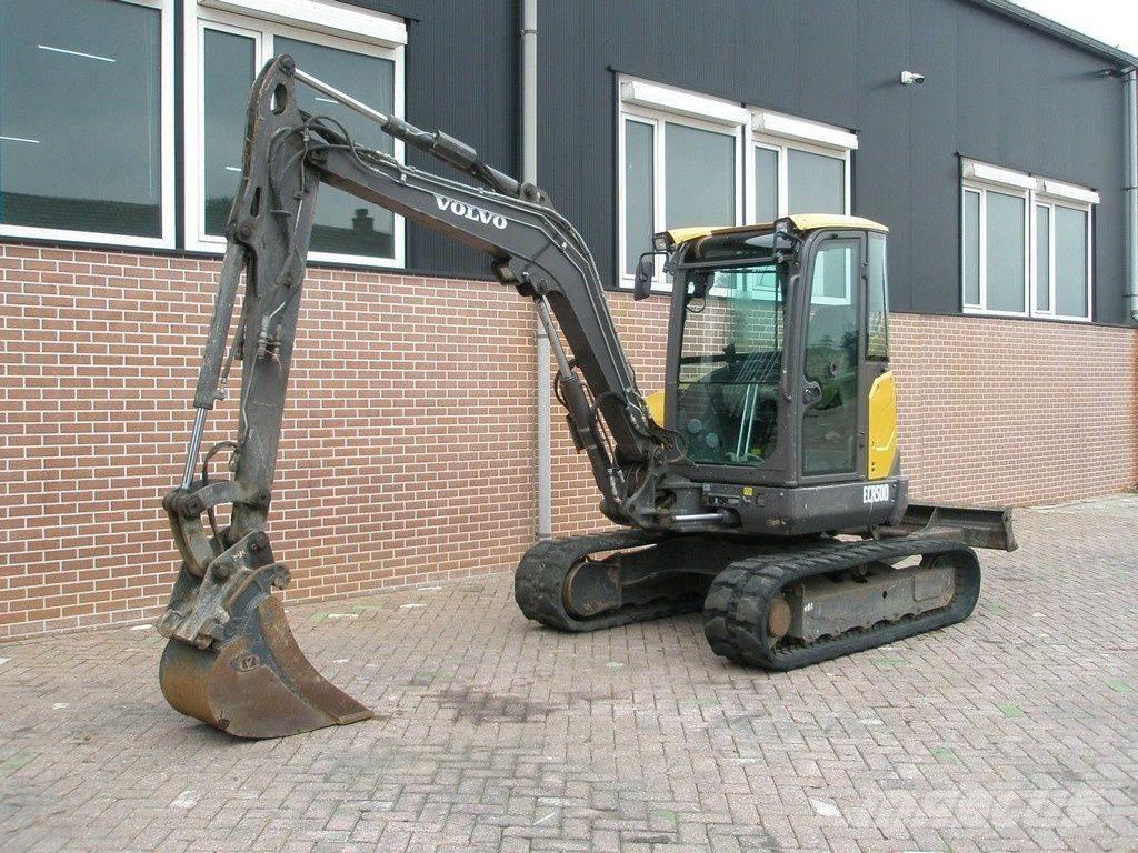 Volvo ECR50D Mini Escavadoras <7t