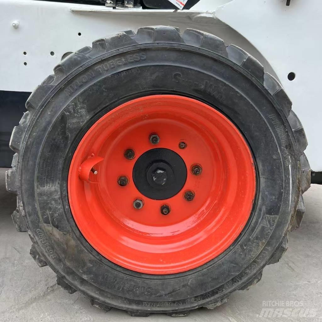 Bobcat S 160 Carregadoras de direcção deslizante