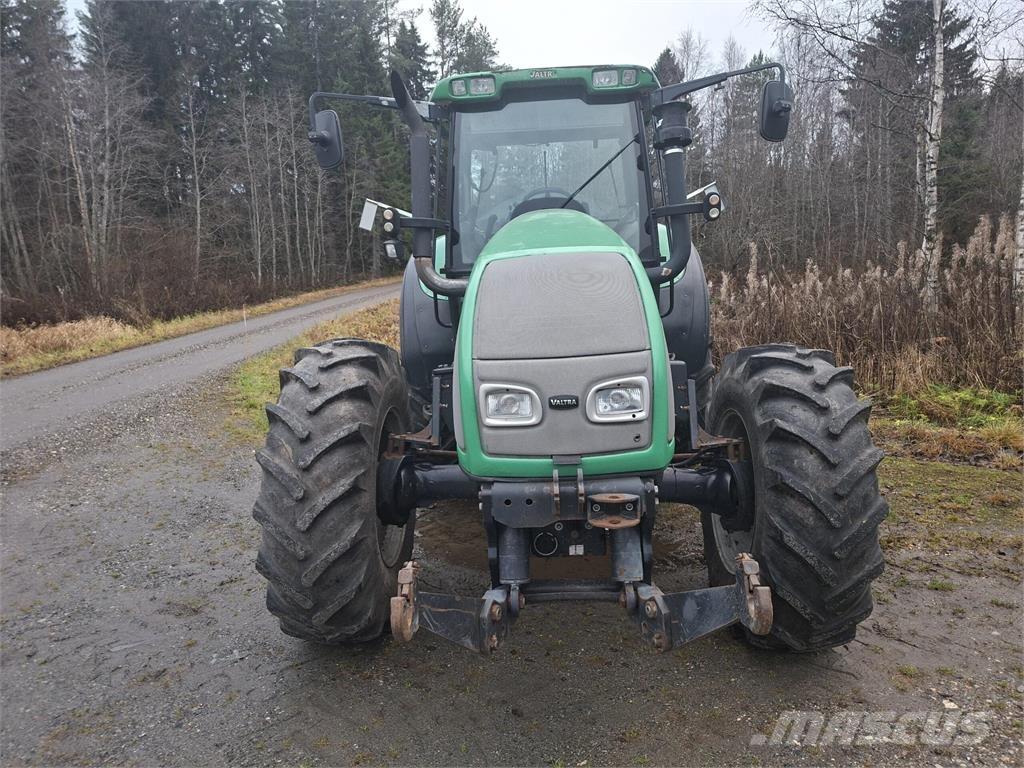 Valtra T190 7.4 Tratores Agrícolas usados