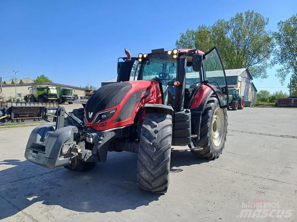 Valtra T 234 A Tratores Agrícolas usados