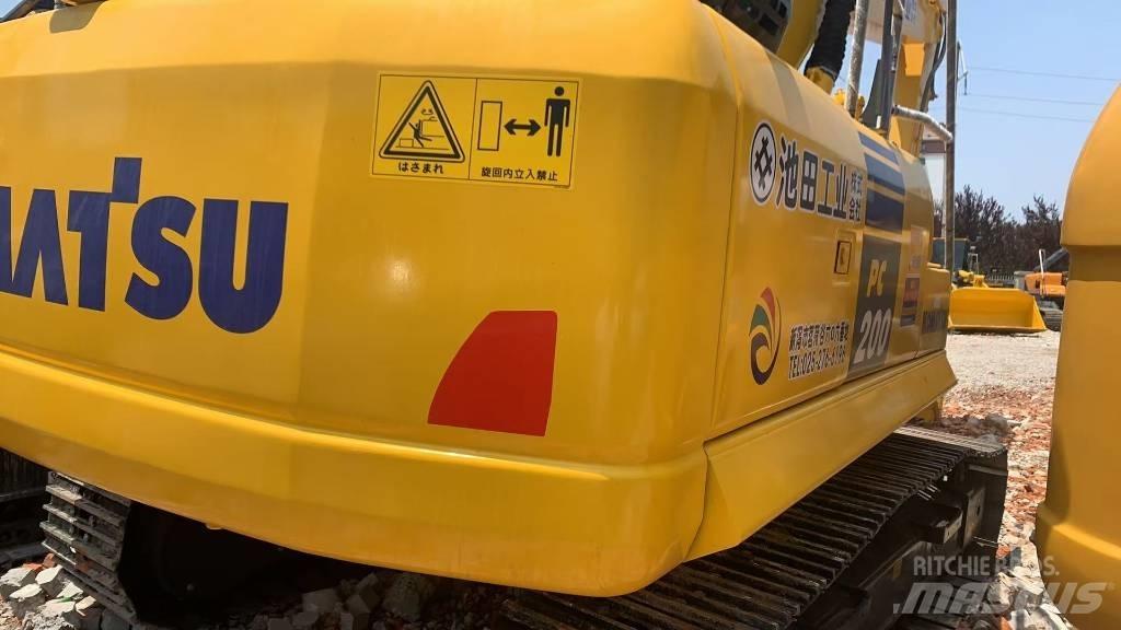 Komatsu PC 200-8N1 Escavadoras de rastos