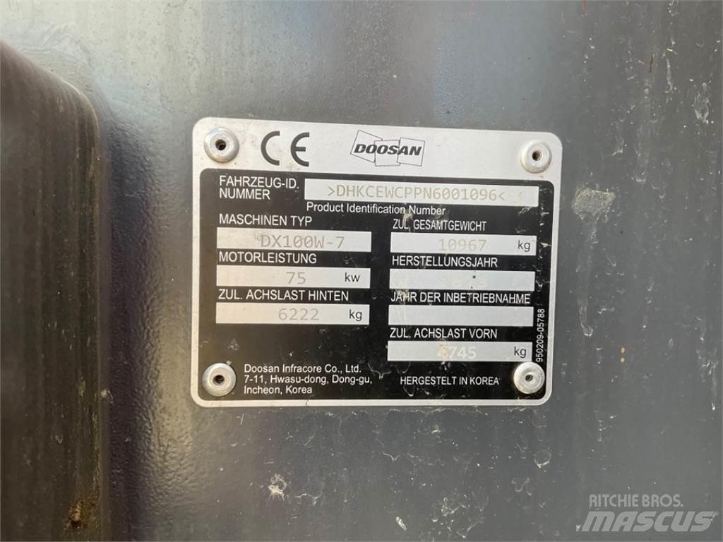 Doosan DX100W-7 Escavadoras de rodas