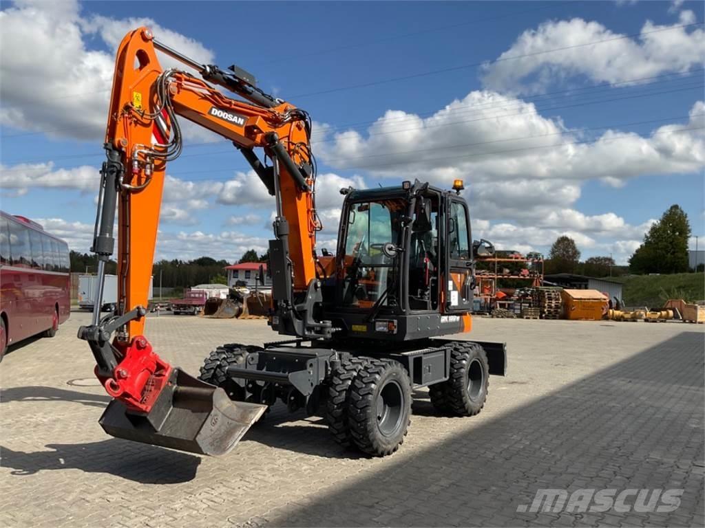 Doosan DX100W-7 Escavadoras de rodas