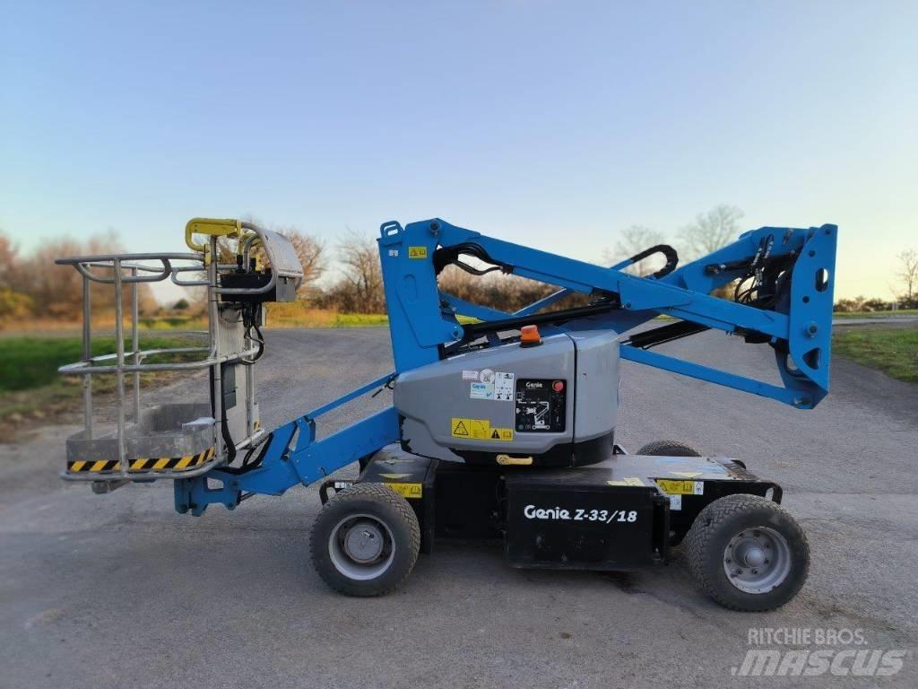 Genie Z 33/18 Elevadores braços articulados