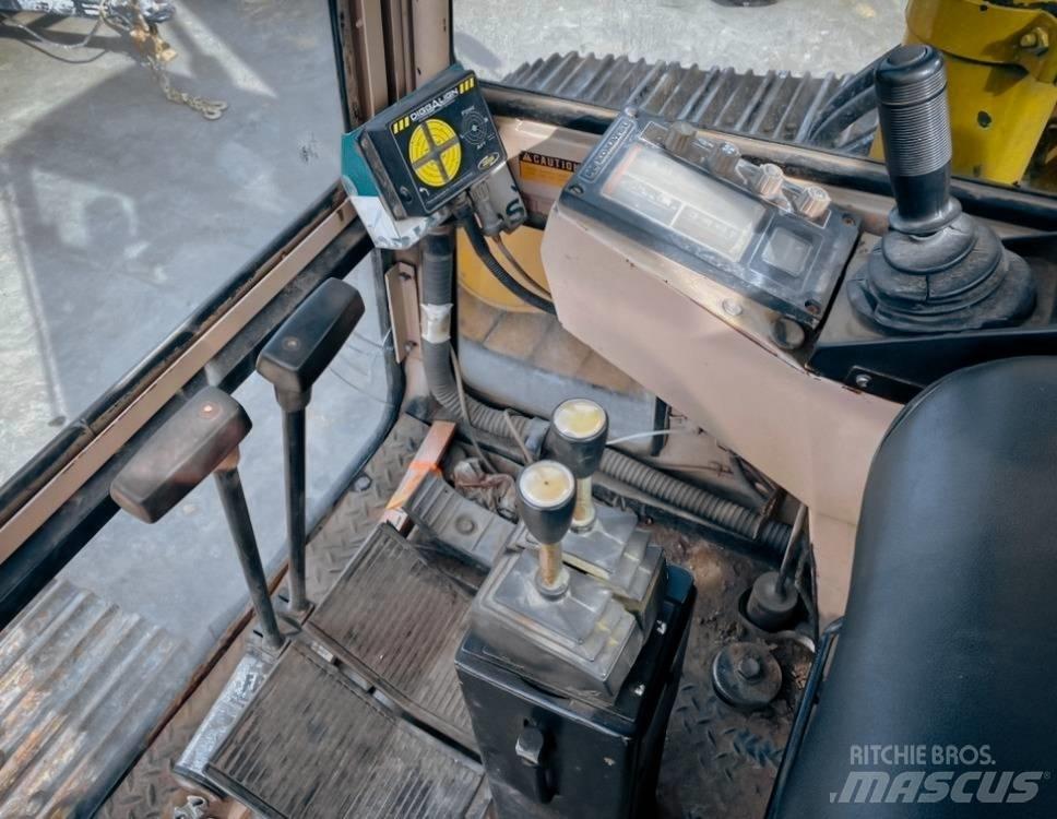 Komatsu PC 200 LC-3 Escavadoras de rastos