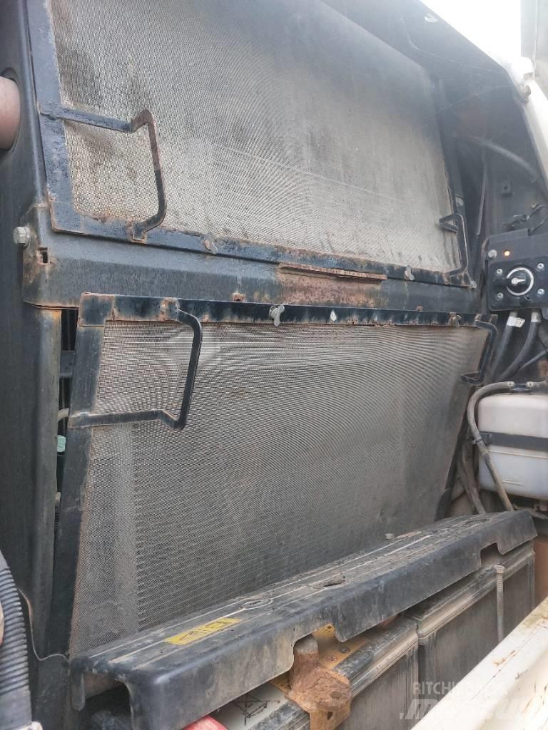 CASE CX 210 D Escavadoras de rastos