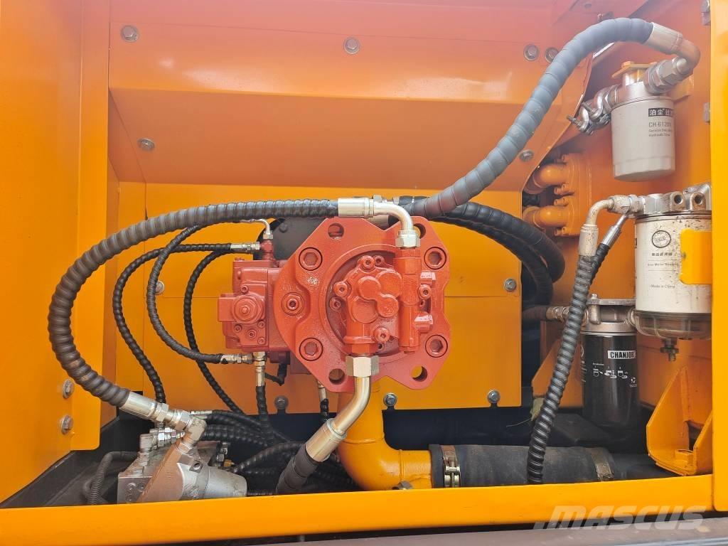 Hyundai HX 220 HD Escavadoras de rastos