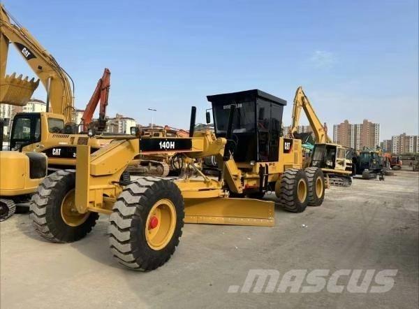 CAT 140 H Motoniveladoras