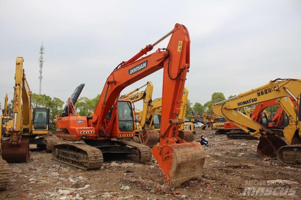 Doosan 220 LC-7 Escavadoras de rastos