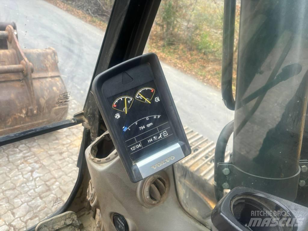 Volvo EC 220 DL Escavadoras de rastos