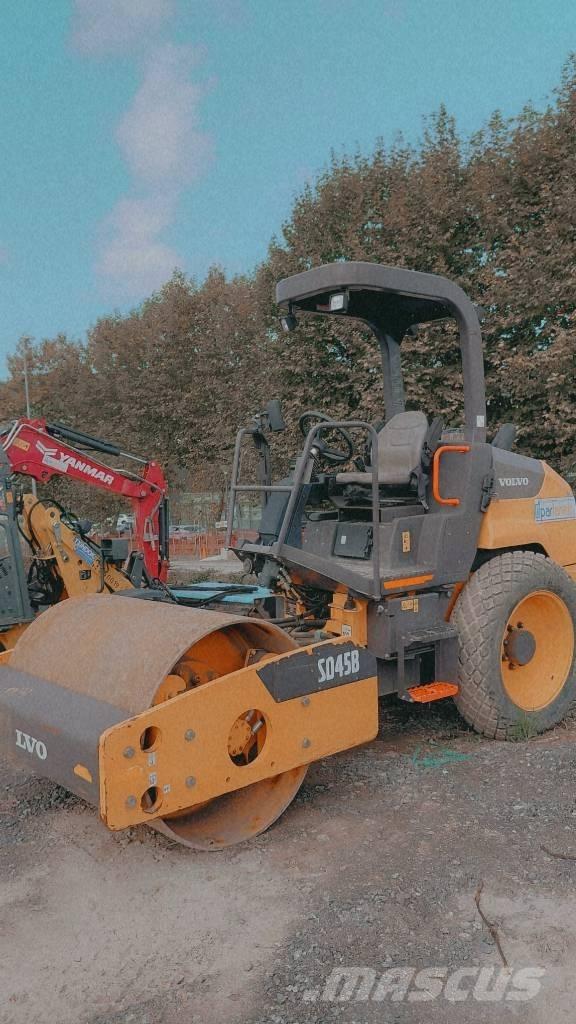 Volvo SD 45 B Cilindros Compactadores monocilíndricos