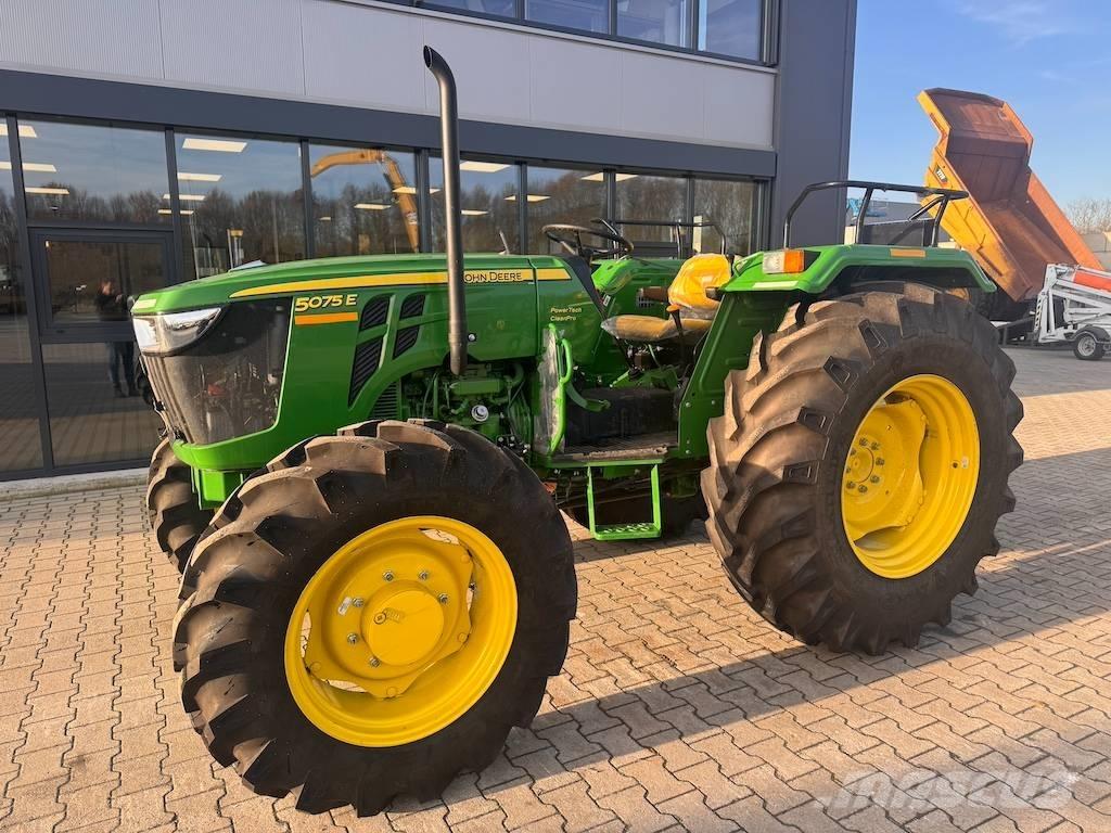 John Deere 5075 E Tratores Agrícolas usados