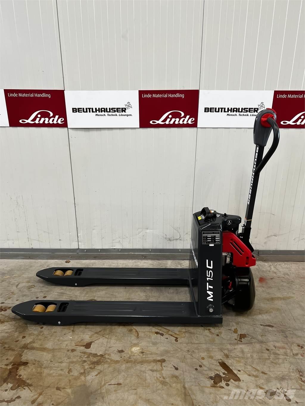 Linde MT15C Empilhador para operador externo