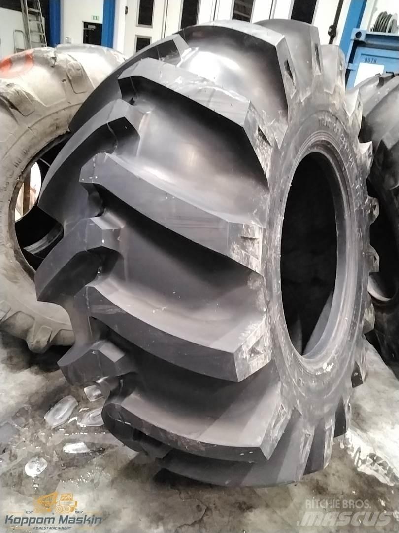 Nokian Trs 30,5-32 Pneus, Rodas e Jantes