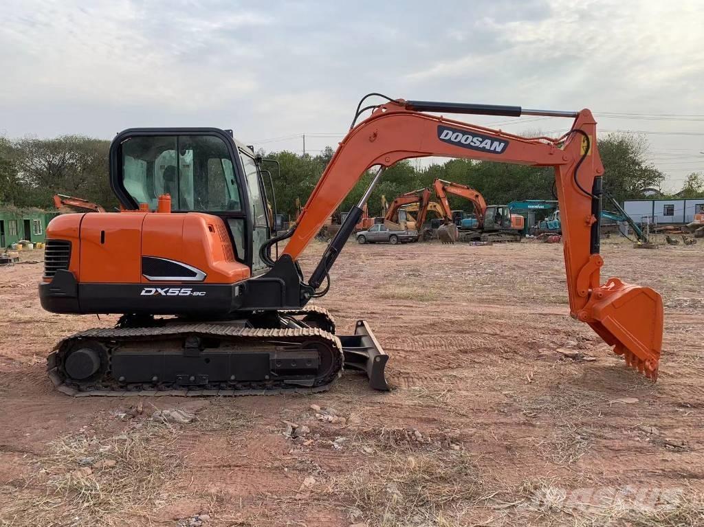 Doosan DX 55 Mini Escavadoras <7t