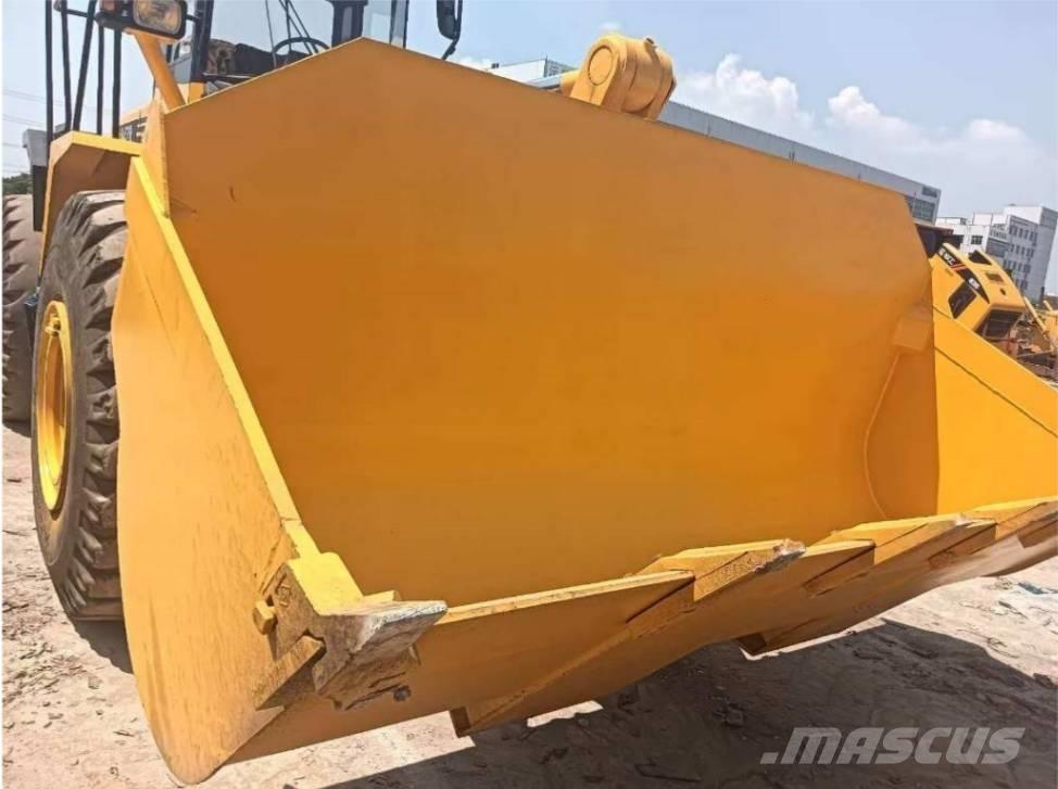 Komatsu WA 470-3 Pás carregadoras de rodas