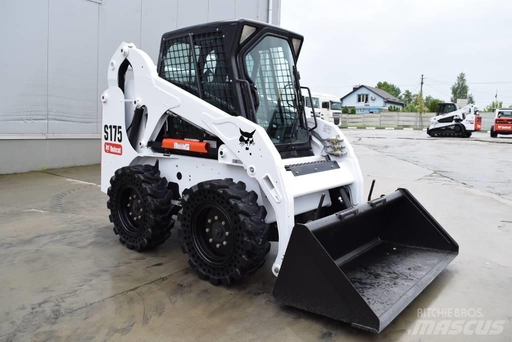 Bobcat S 175 Carregadoras de direcção deslizante