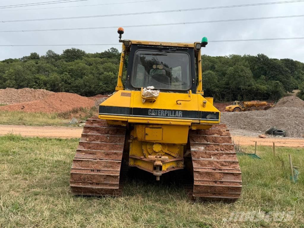 CAT D 6 M LGP Dozers - Tratores rastos