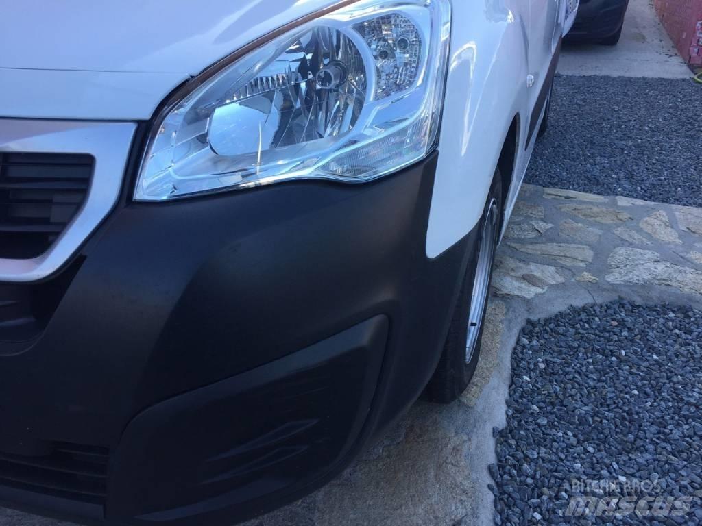 Peugeot Partner Carrinhas de caixa fechada