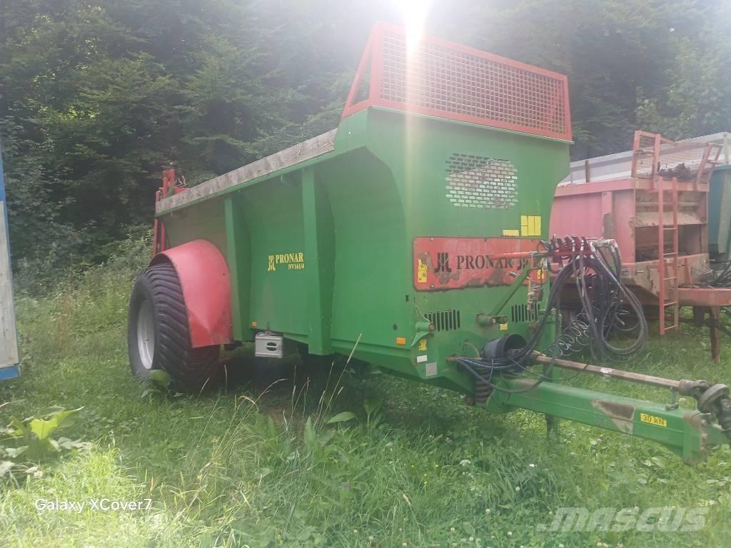Pronar NV161/4 Espalhadores de estrume