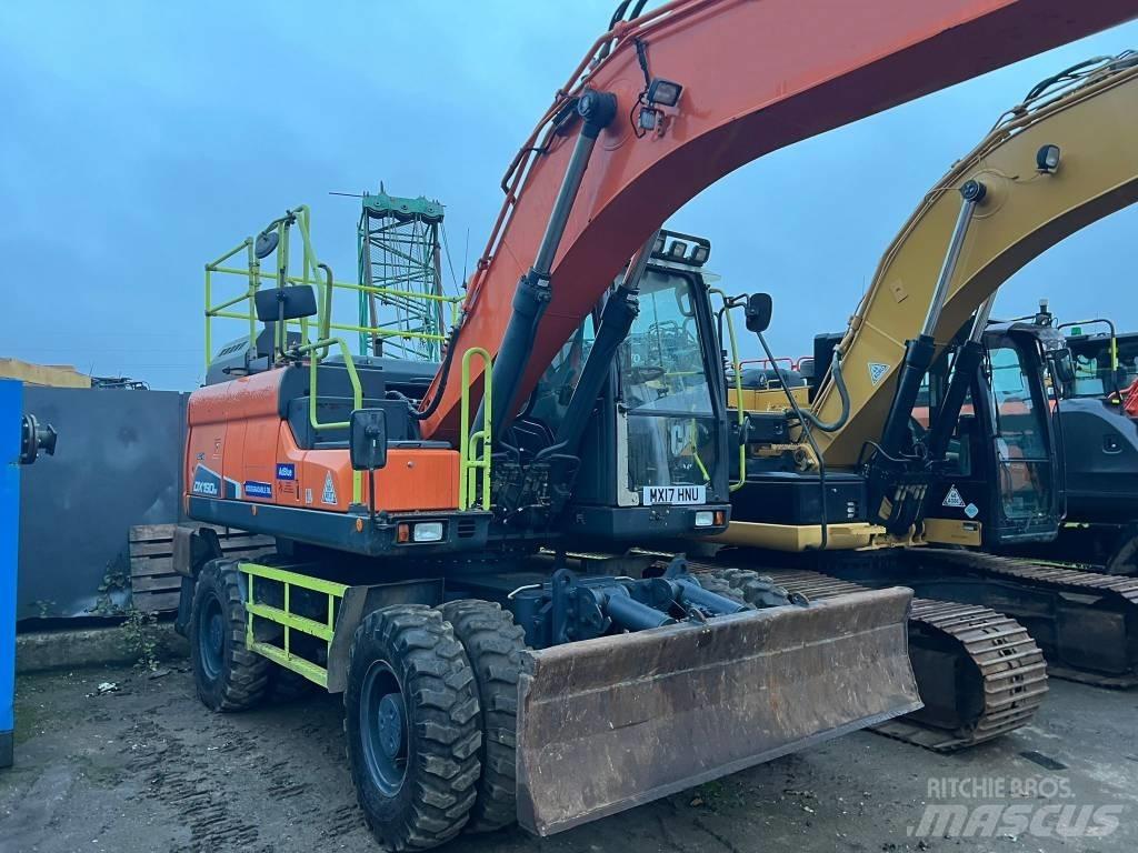 Doosan DX 190 W-3 Escavadoras de rodas