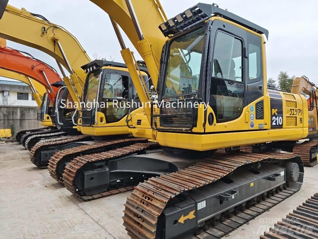 Komatsu PC210-8 Escavadoras de rastos