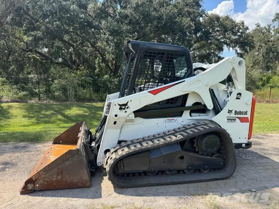 Bobcat T 650 Carregadoras de direcção deslizante