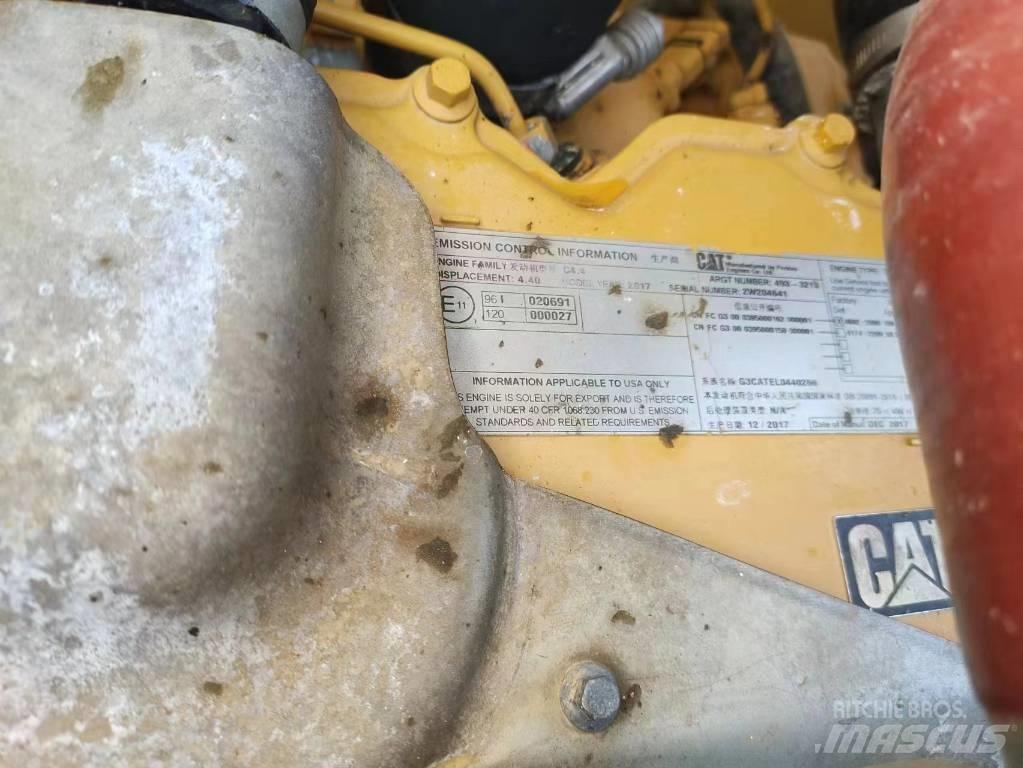 CAT 320GC Escavadoras de rastos