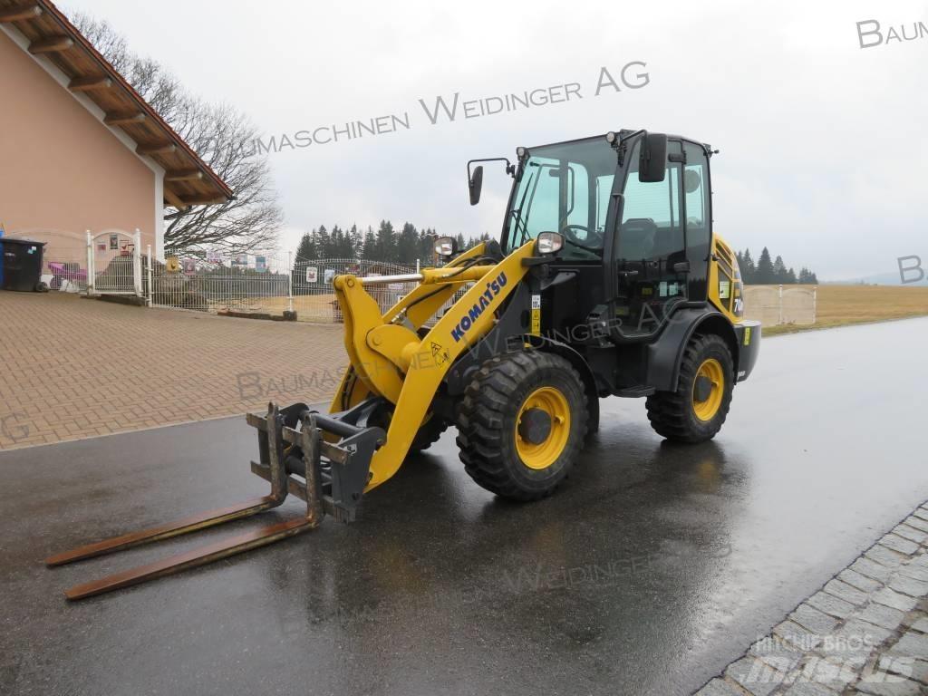 Komatsu WA 70M Pás carregadoras de rodas