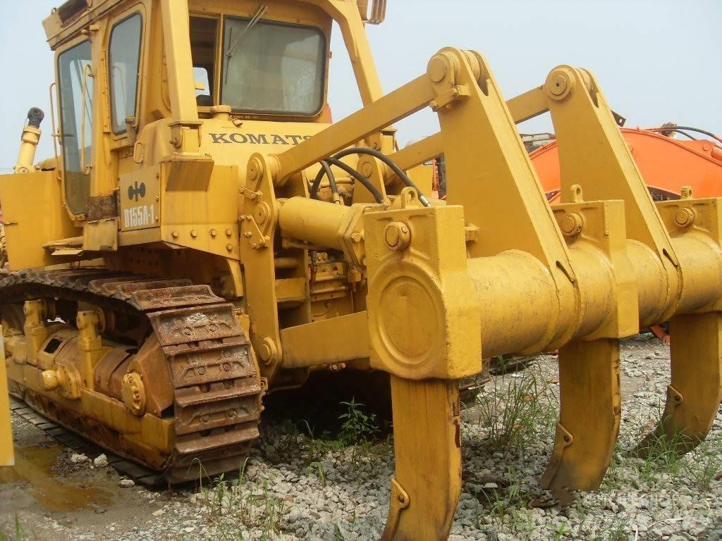 Komatsu D 155 A-1 Dozers - Tratores rastos