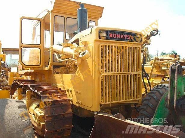 Komatsu D 155 A-1 Dozers - Tratores rastos