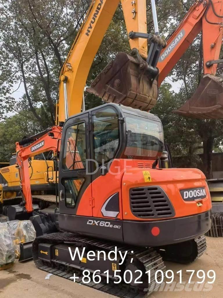 Doosan DX 60 Mini Escavadoras <7t