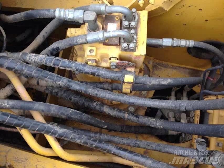 Komatsu pc220-7 Escavadoras de rastos