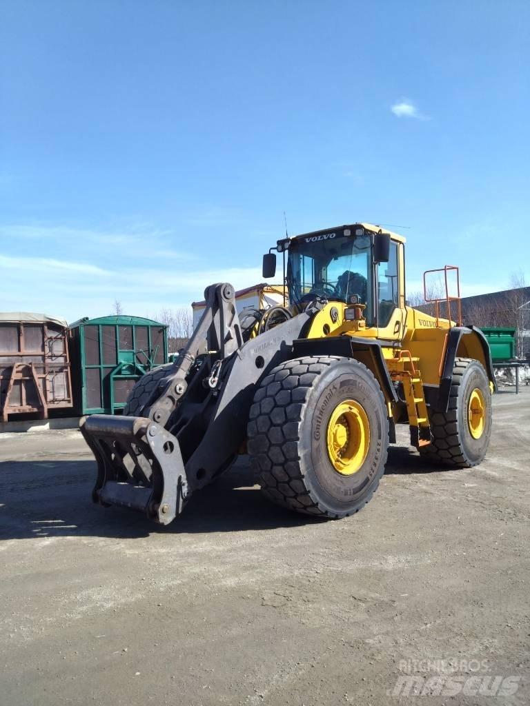 Volvo L 220 F Pás carregadoras de rodas