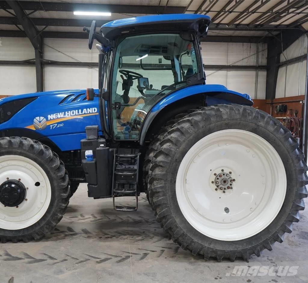New Holland T 7.210 Tratores Agrícolas usados