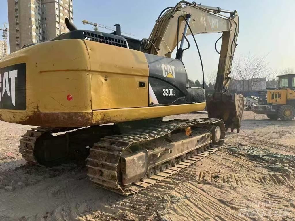 CAT 320 D2 Escavadoras de rastos