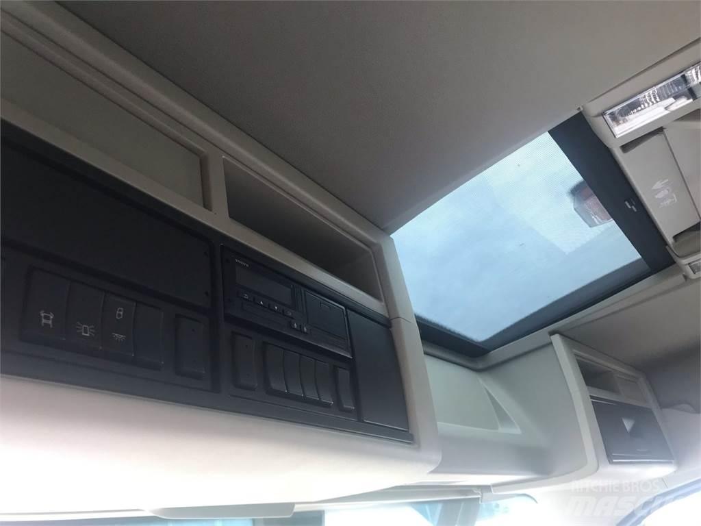 Volvo FM 420 6X2 Camiões de chassis e cabine