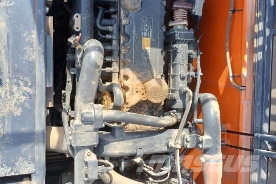 Develon DX225LC-5 Escavadoras de rastos