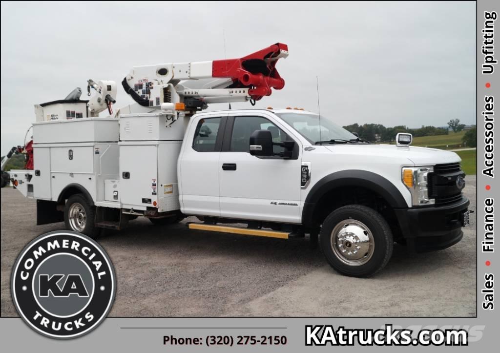 Ford F 550 XL SD Plataformas aéreas montadas em camião