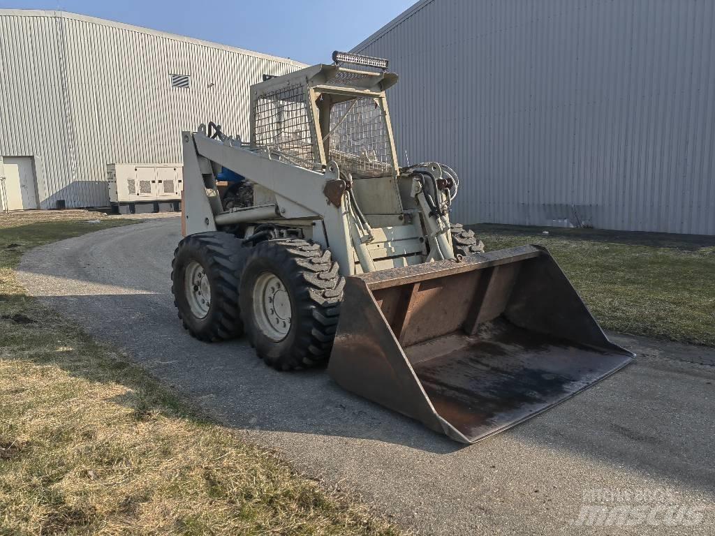 Bobcat M 970 Carregadoras de direcção deslizante