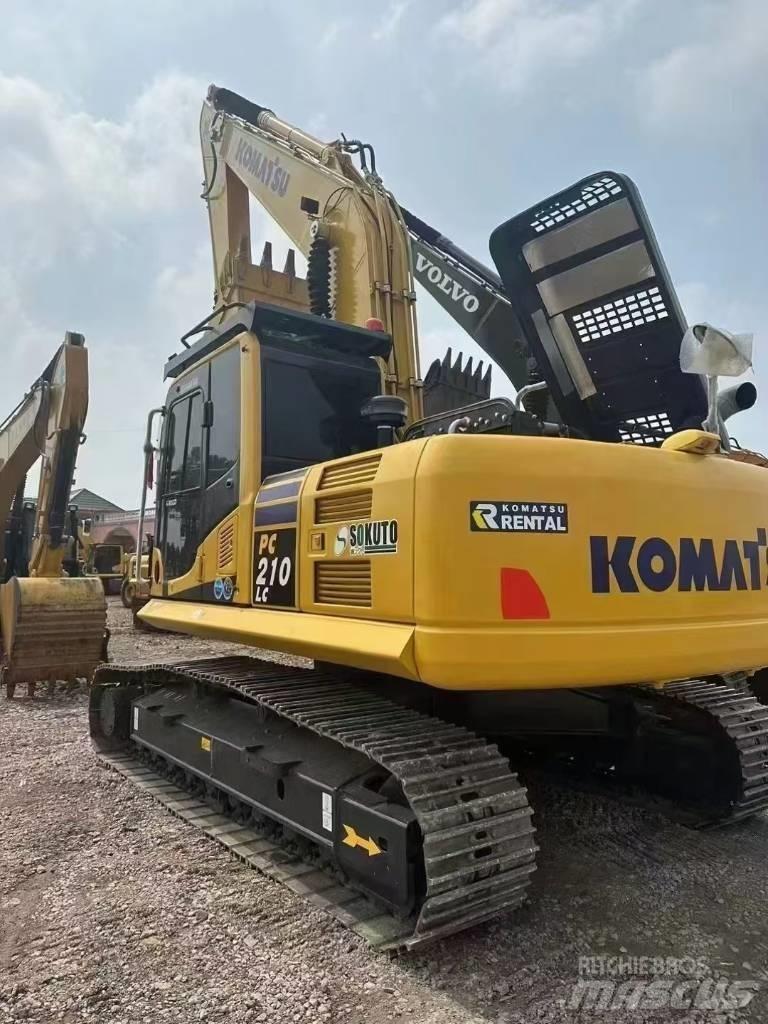 Komatsu 210-8 Escavadoras de rastos