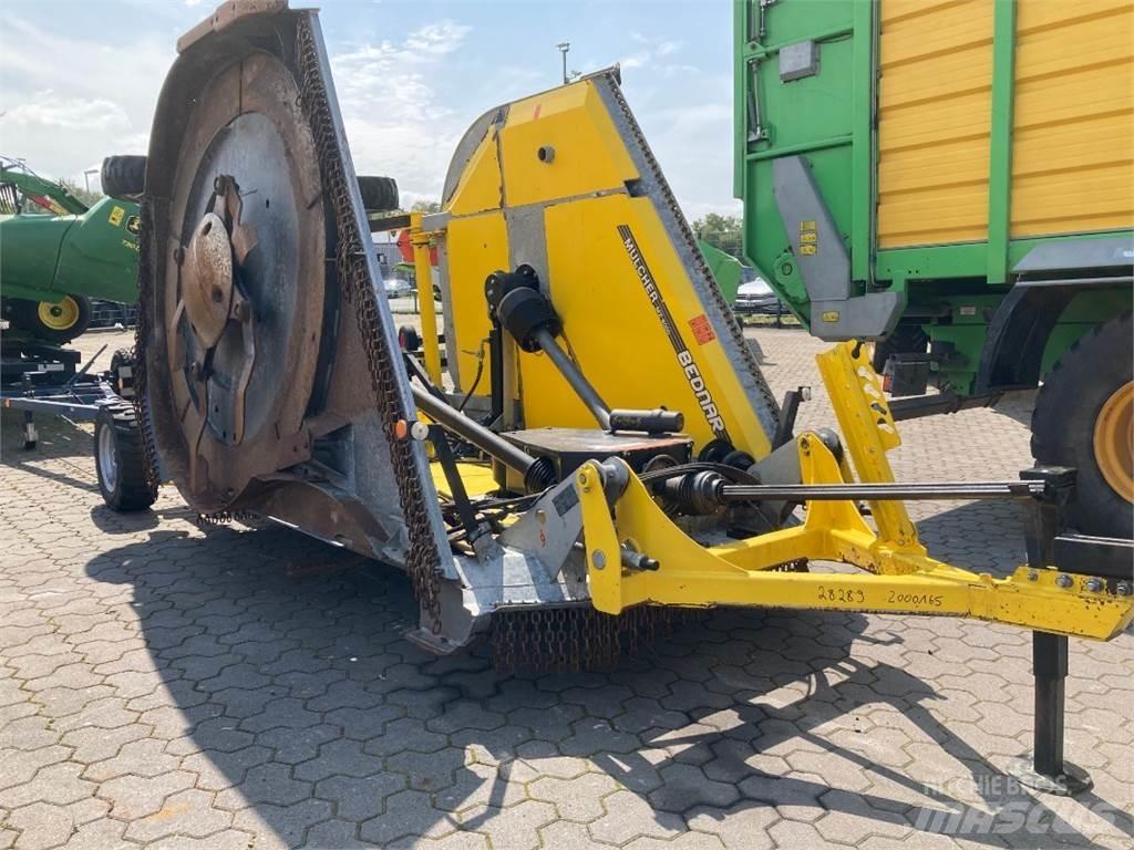 Bednar MZ 6000 Espaços verdes - Outros
